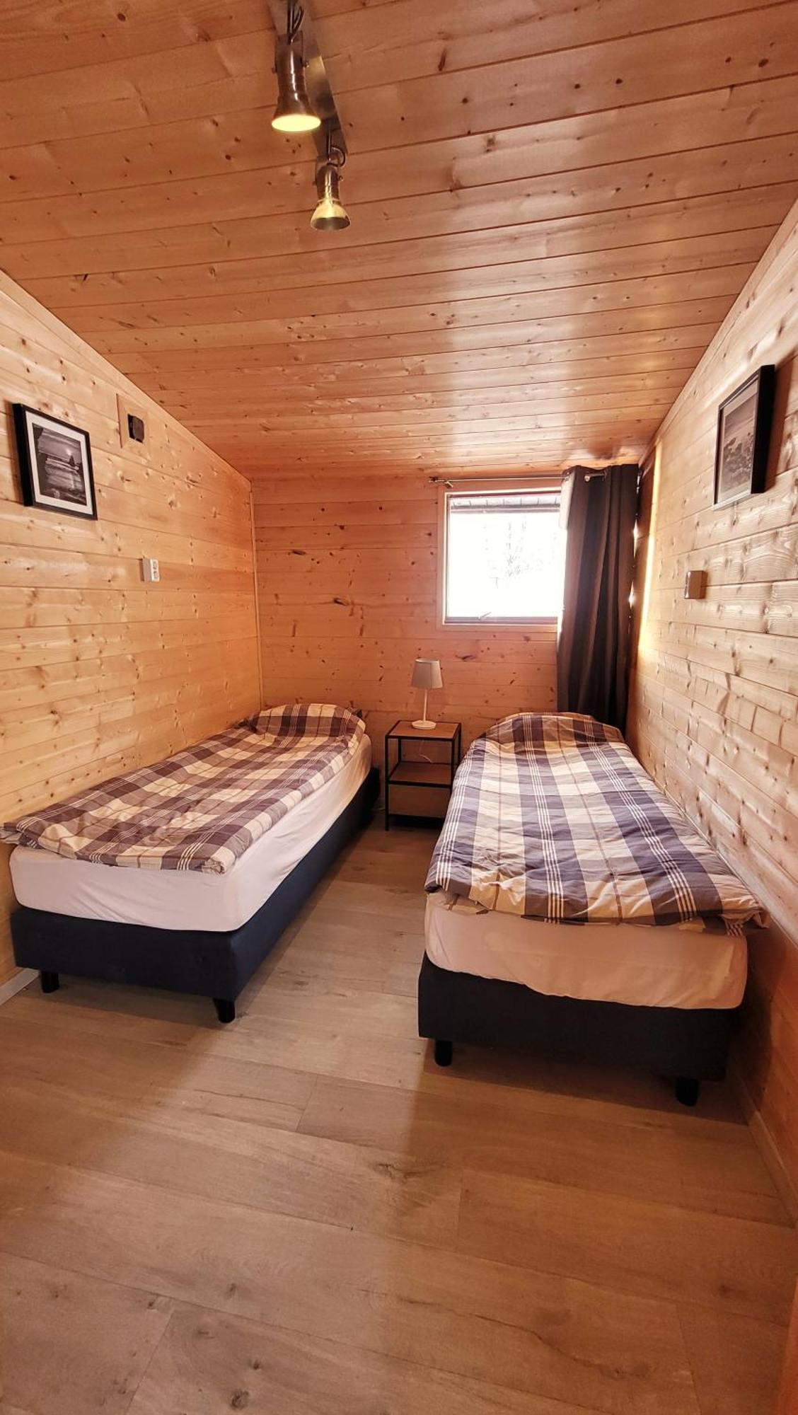 Hotel Piekny Brzeg à Węgorzewo Extérieur photo